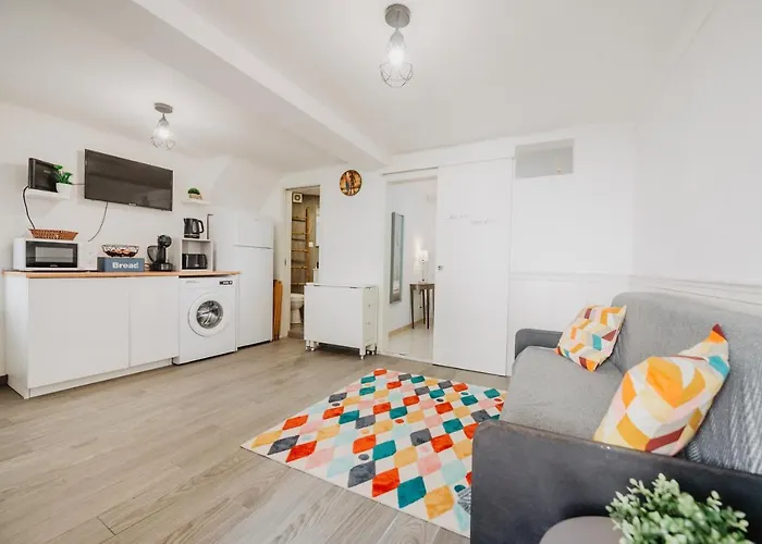 Aloha Surf House אריסרייה